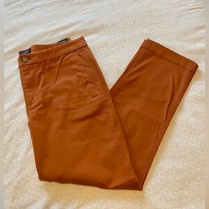 NWT J.Crew high-rise girlfriend chino pant in dark burnt orange/rust size 8